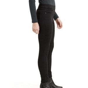 Levi’s Pull-On Skinny Shaping Jeans, Black, NWT